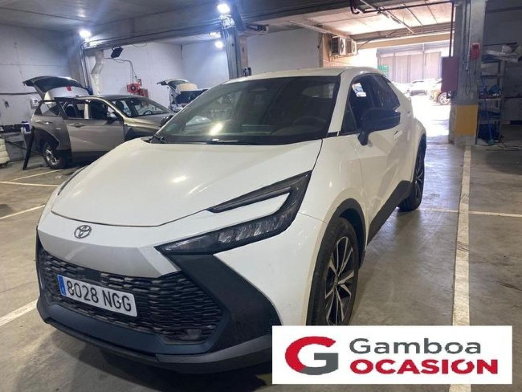 Toyota C-hr 1.8 Advance Hybrid 140
