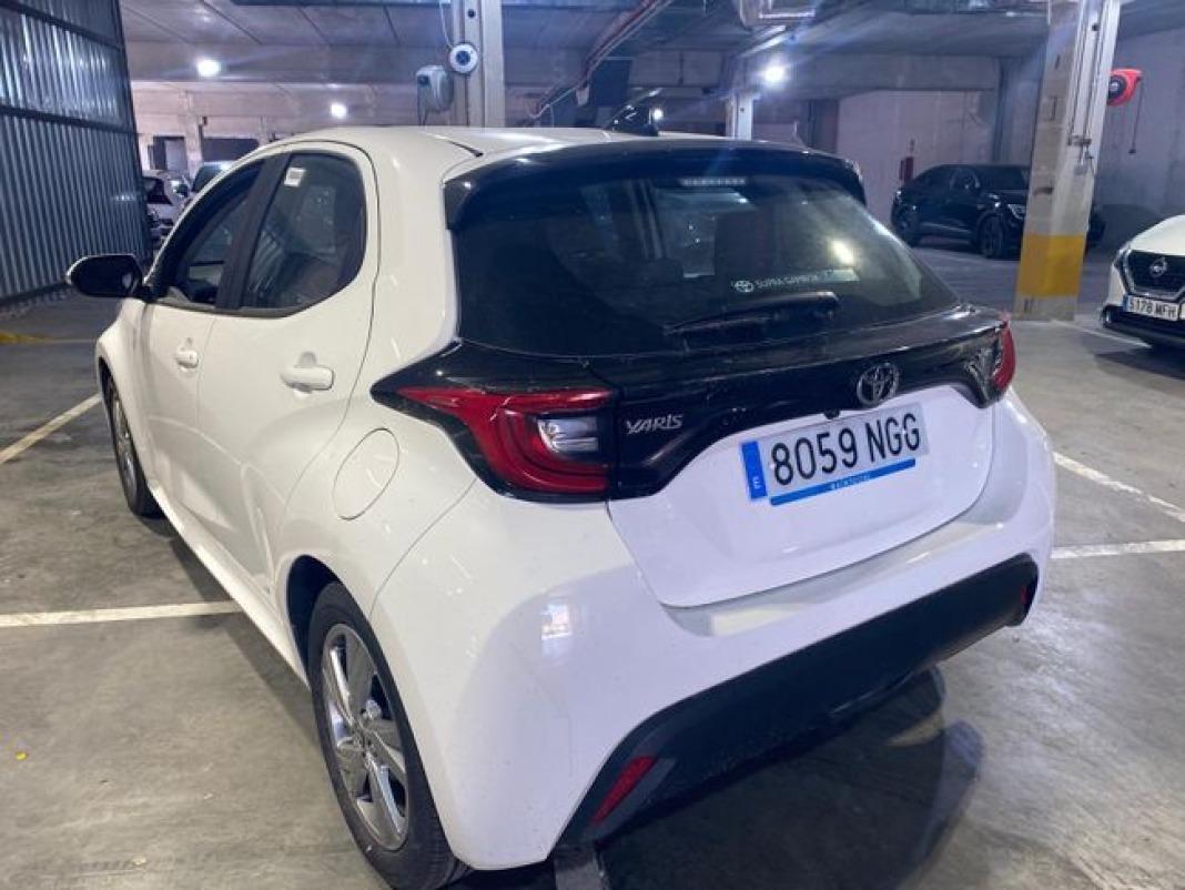 Toyota Yaris 1.5 120H Active Plus