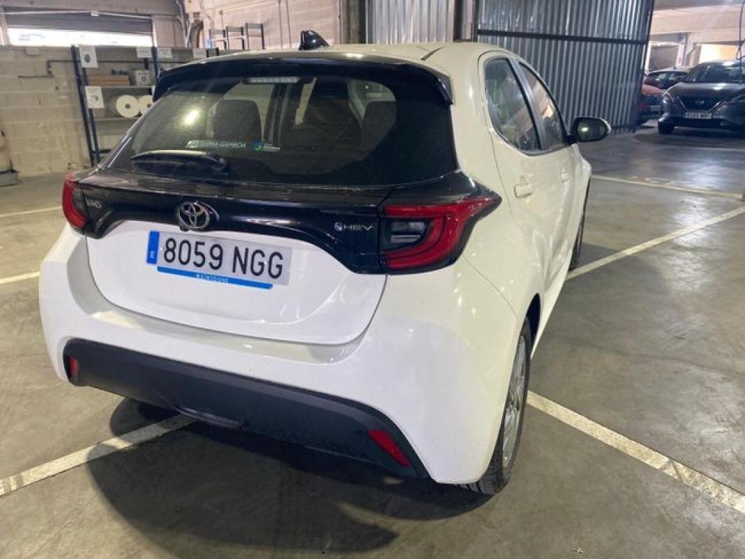 Toyota Yaris 1.5 120H Active Plus