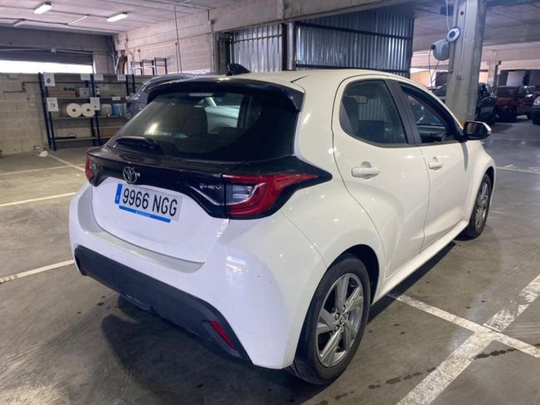 Toyota Yaris 1.5 120H Active Plus