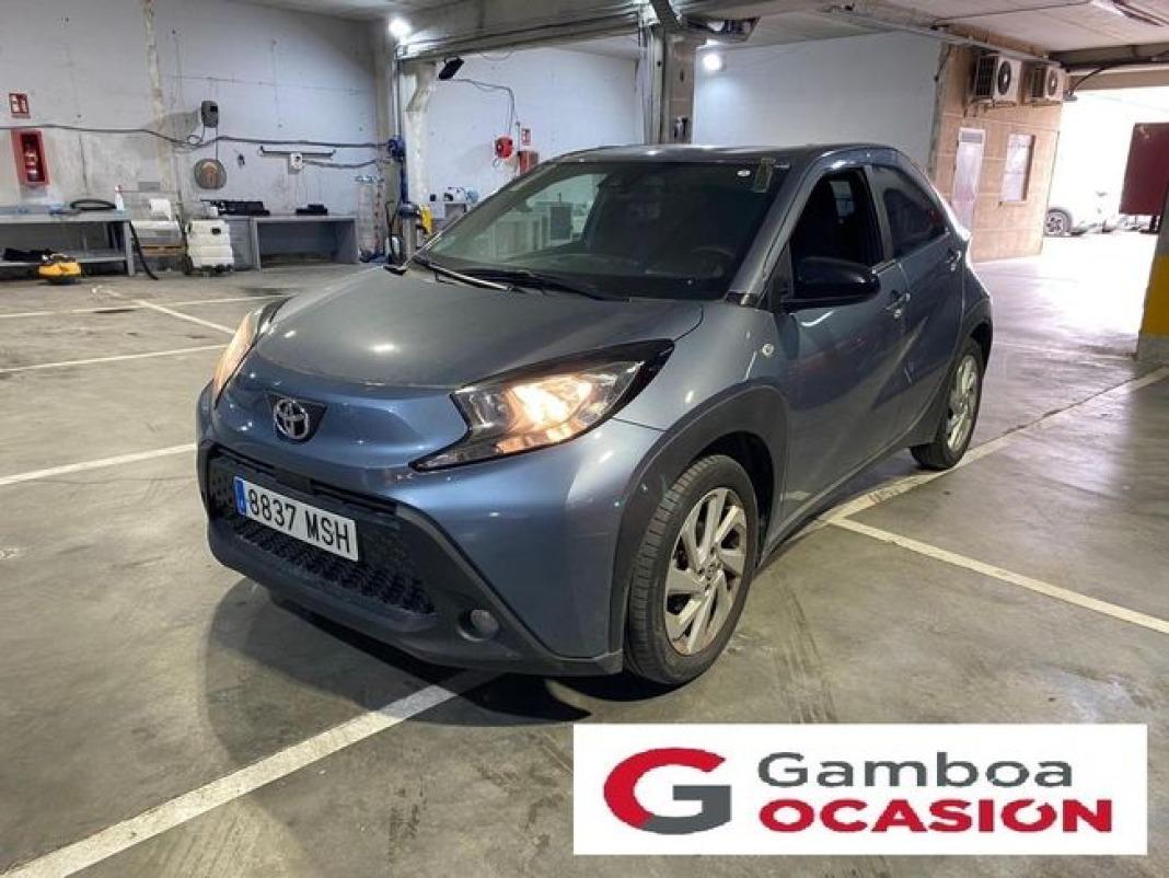 Toyota Aygo X Cross 1.0 VVT-I 72CV Play