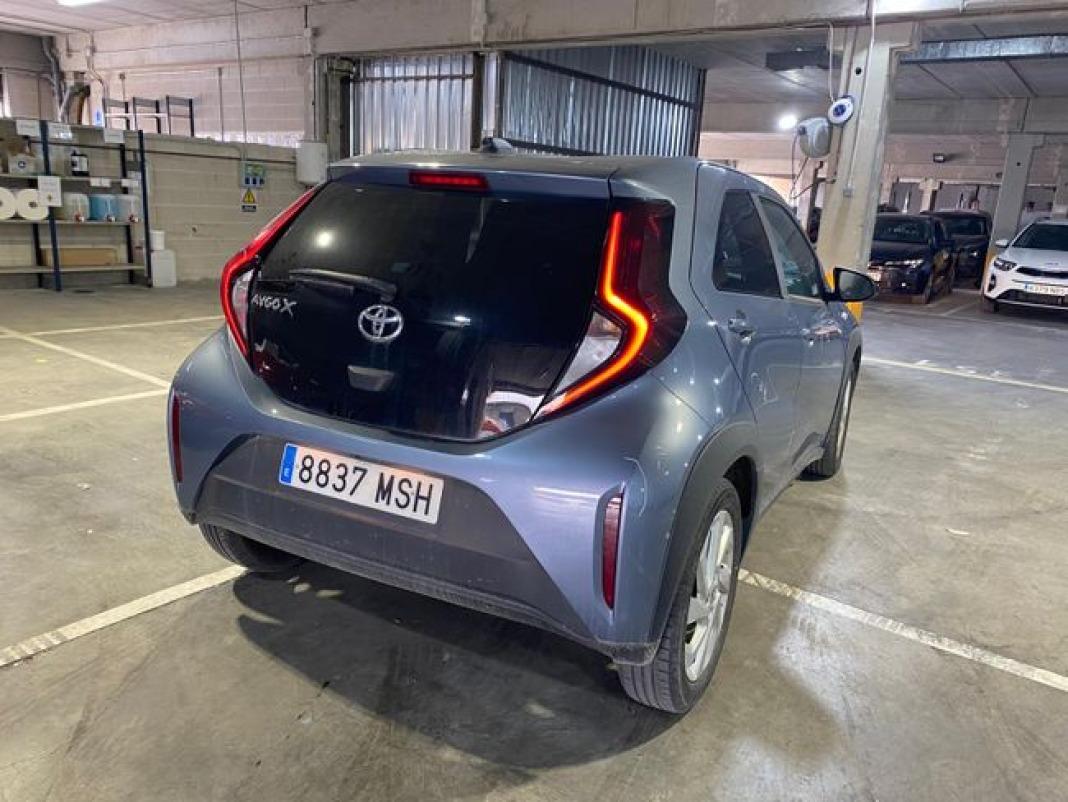 Toyota Aygo X Cross 1.0 VVT-I 72CV Play
