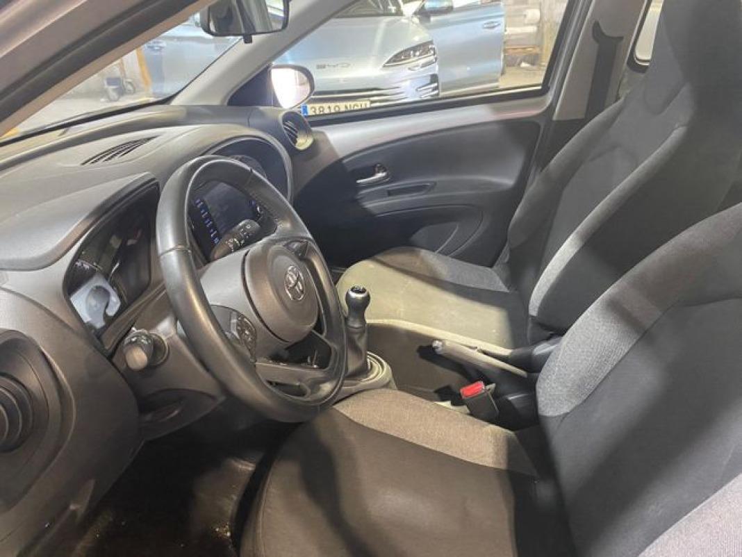 Toyota Aygo X Cross 1.0 VVT-I 72CV Play