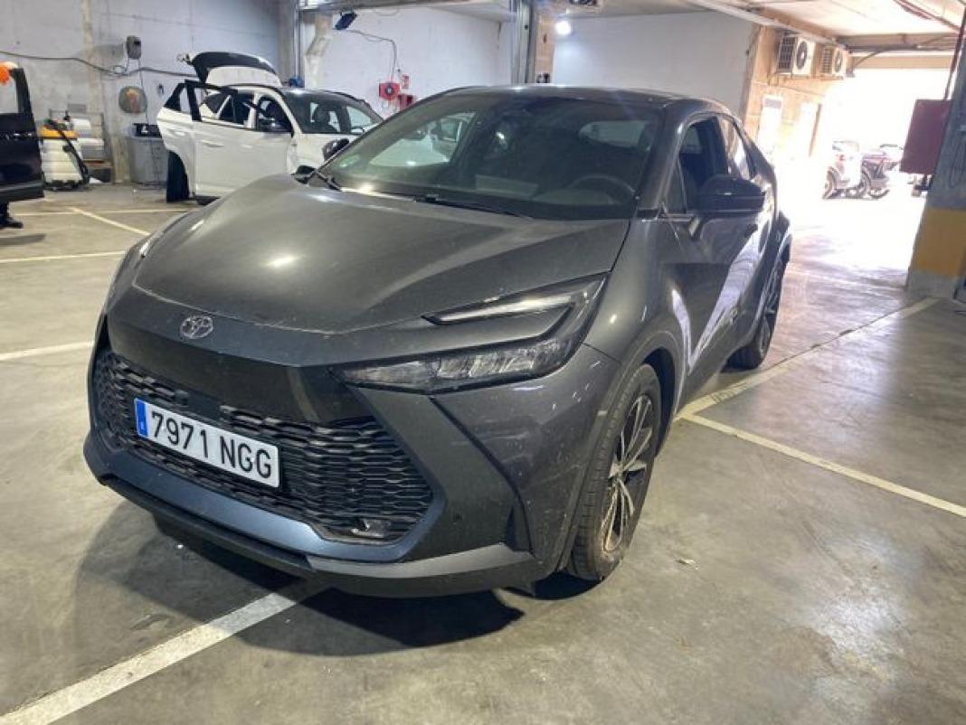 Toyota C-hr 1.8 Advance Hybrid 140