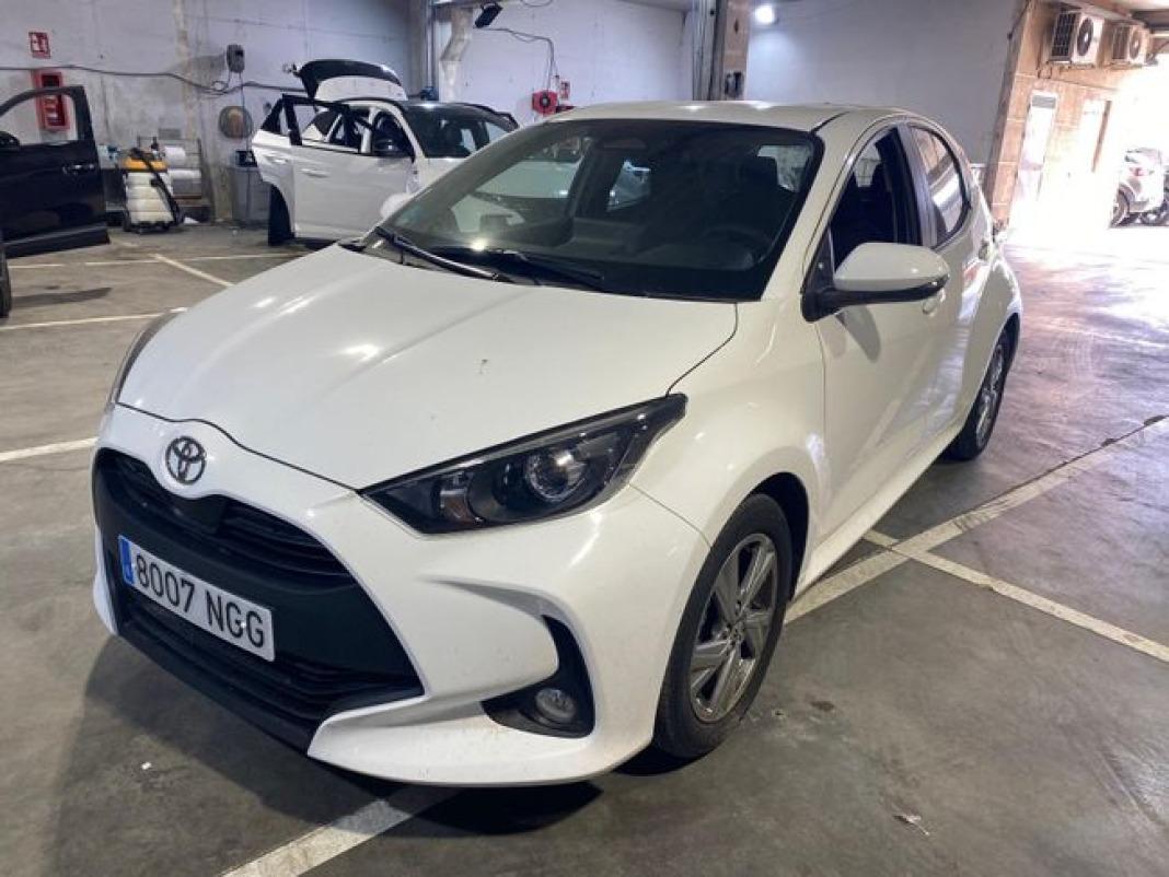 Toyota Yaris 1.5 120H Active Plus