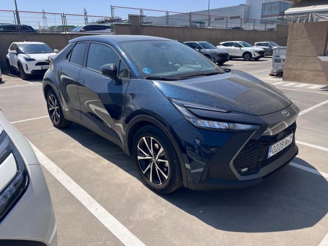 Toyota C-hr 1.8 Advance Hybrid 140