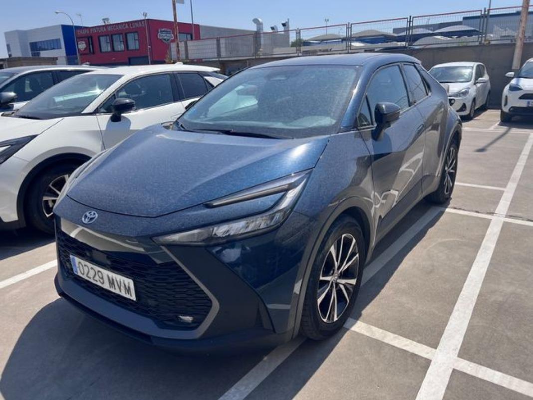 Toyota C-hr 1.8 Advance Hybrid 140