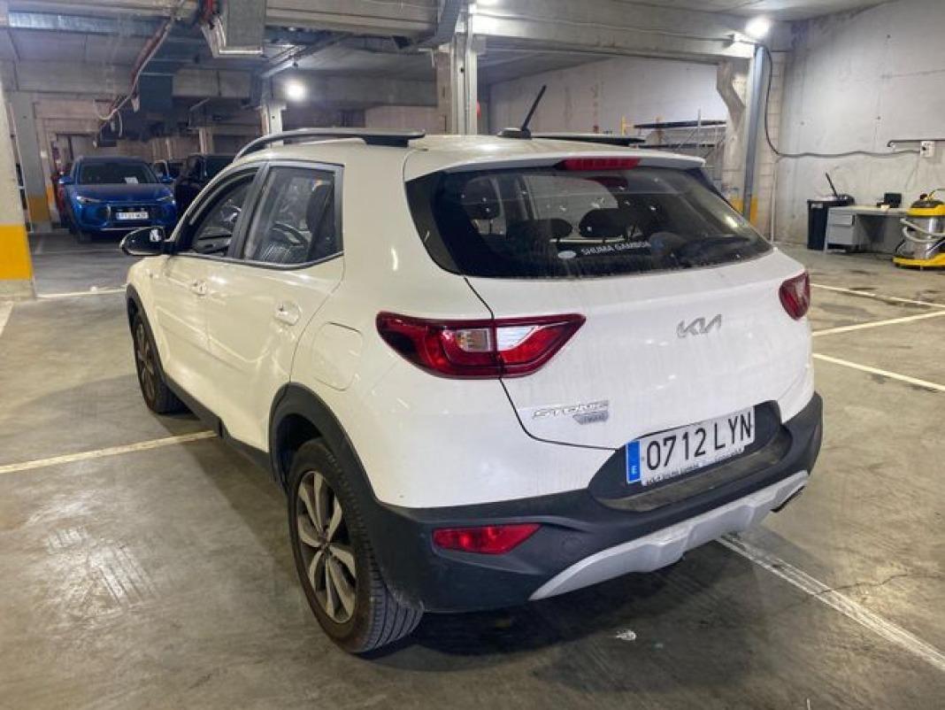 Kia Stonic 1.0 T-GDi 74kW (100CV) MHEV iMT Concept