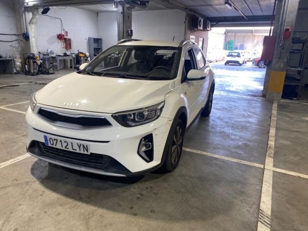 Kia Stonic 1.0 T-GDi 74kW (100CV) MHEV iMT Concept