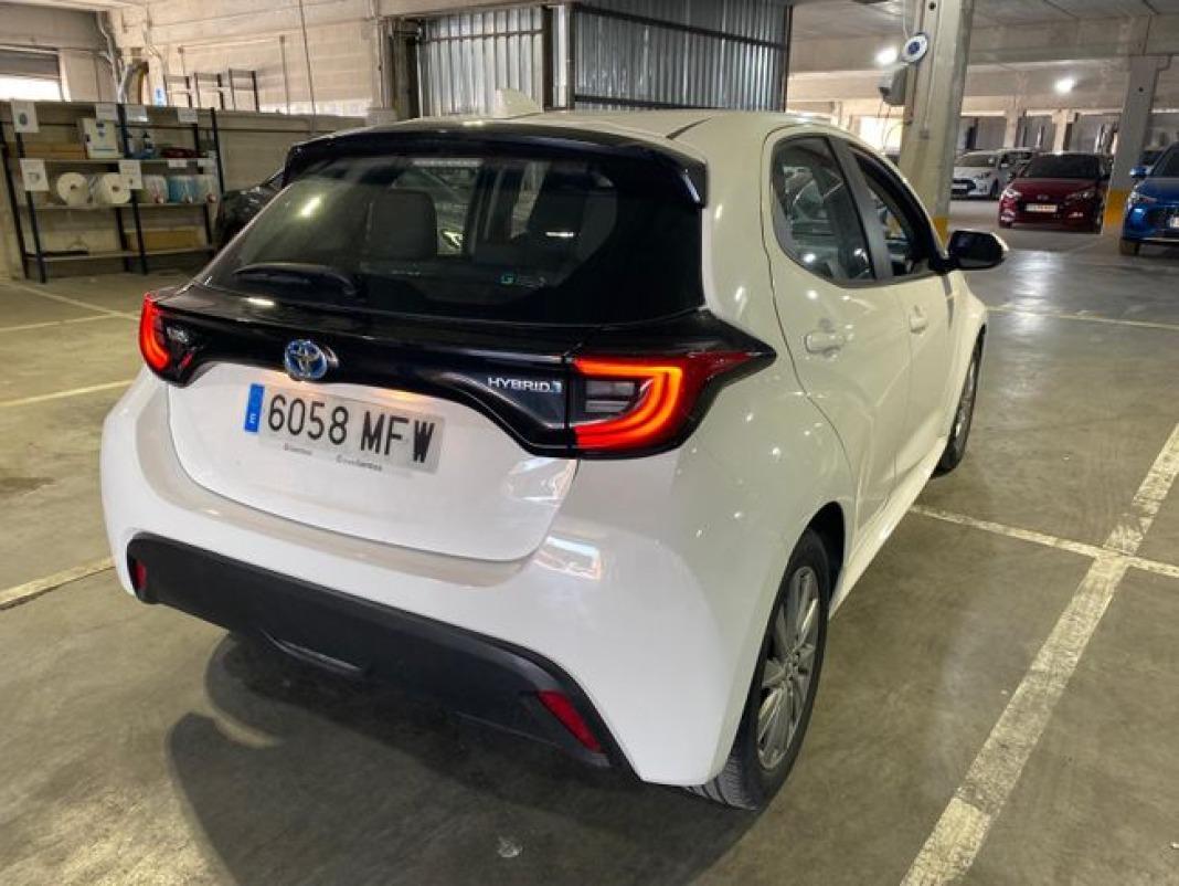 Toyota Yaris 1.5 120H Active Tech