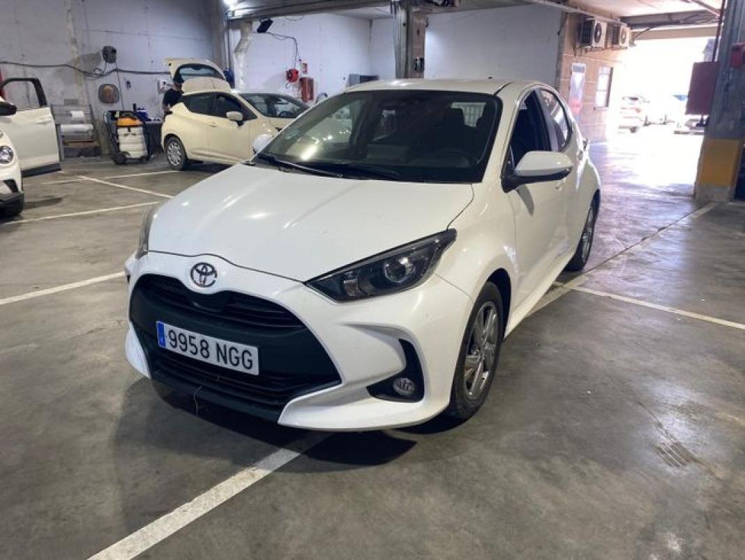 Toyota Yaris 1.5 120H Active Plus