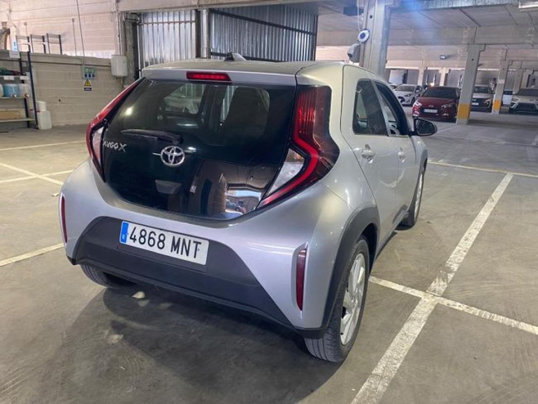 Toyota Aygo X Cross 1.0 VVT-I 72CV Play