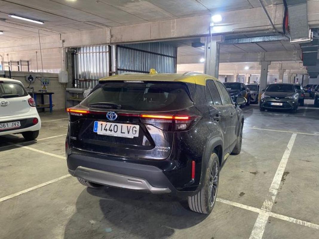 Toyota Yaris Cross 1.5 120H Adventure
