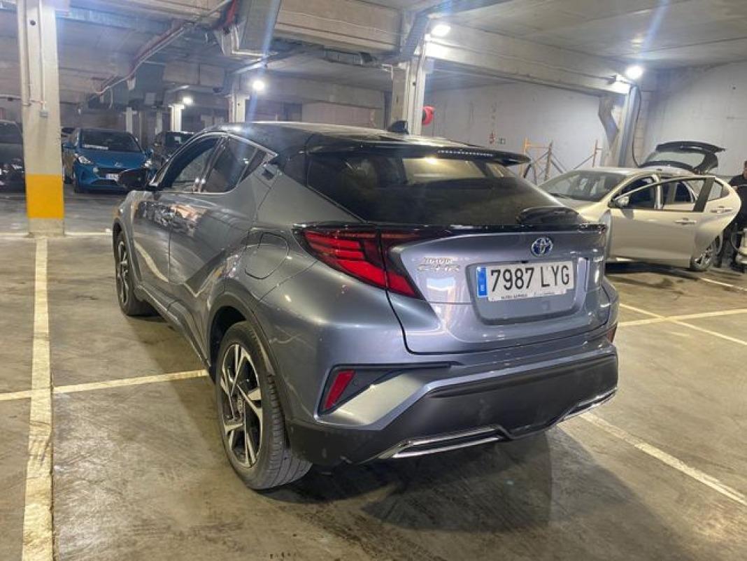 Toyota C-hr 2.0 180H Advance
