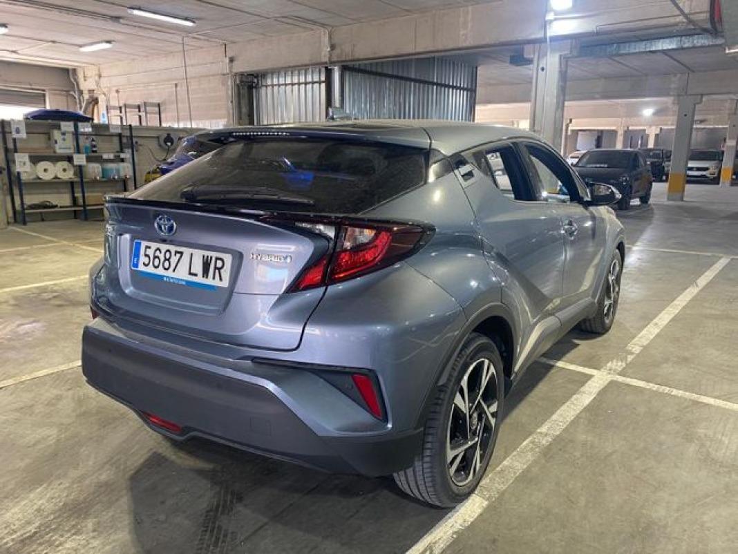 Toyota C-hr 1.8 125H Advance