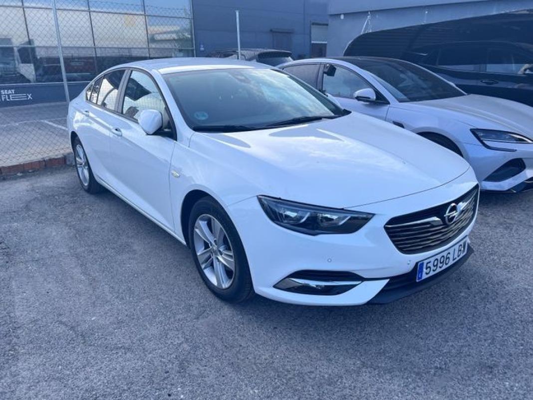 Opel Insignia GS 1.6 CDTi 100kW Turbo D Business