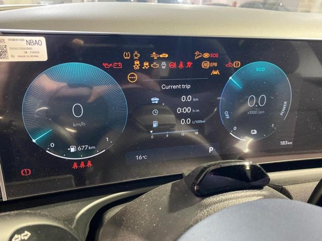 Hyundai Tucson 1.6T 176kW HEV AT Black Line Tecno Sky