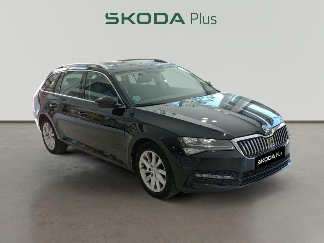 Skoda Superb Combi 2.0 TDI Ambition DSG 90 kW (122 CV)