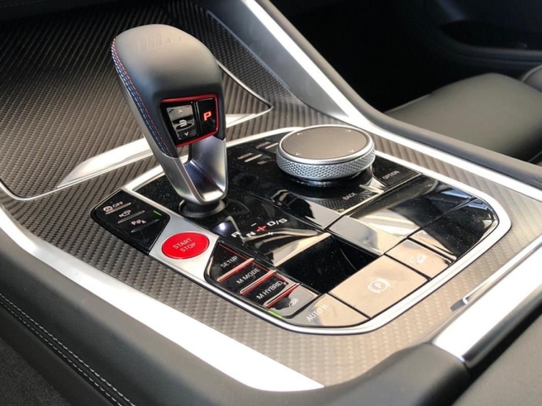 BMW Xm 50e 350 kW (476 CV)