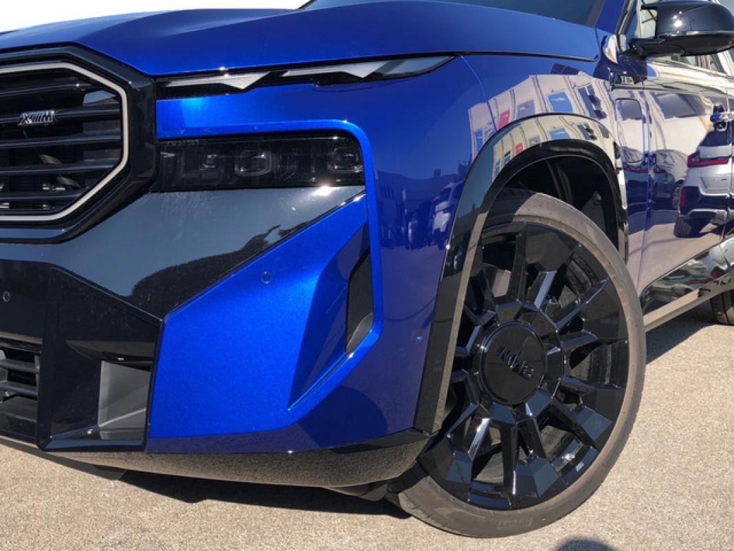 BMW Xm 50e 350 kW (476 CV)