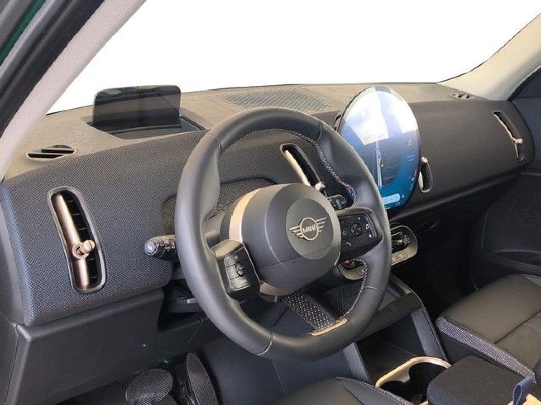 MINI Countryman D 120 kW (163 CV)