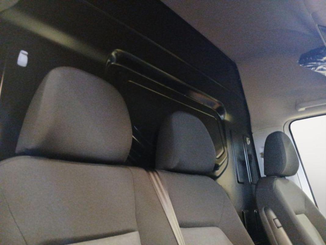 Volkswagen Crafter Furgon Batalla Larga TA 2.0 TDI L4H3 120 kW (163 CV) 3.500