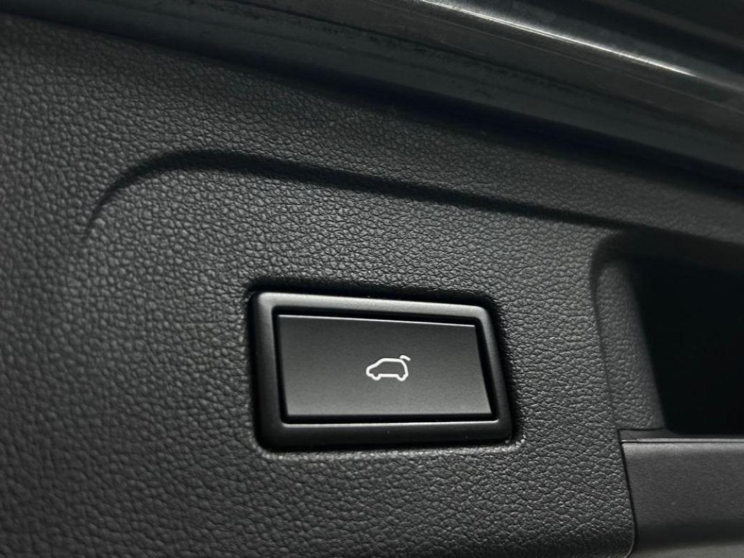 Volkswagen Touran Sport 2.0 TDI 110 kW (150 CV) DSG