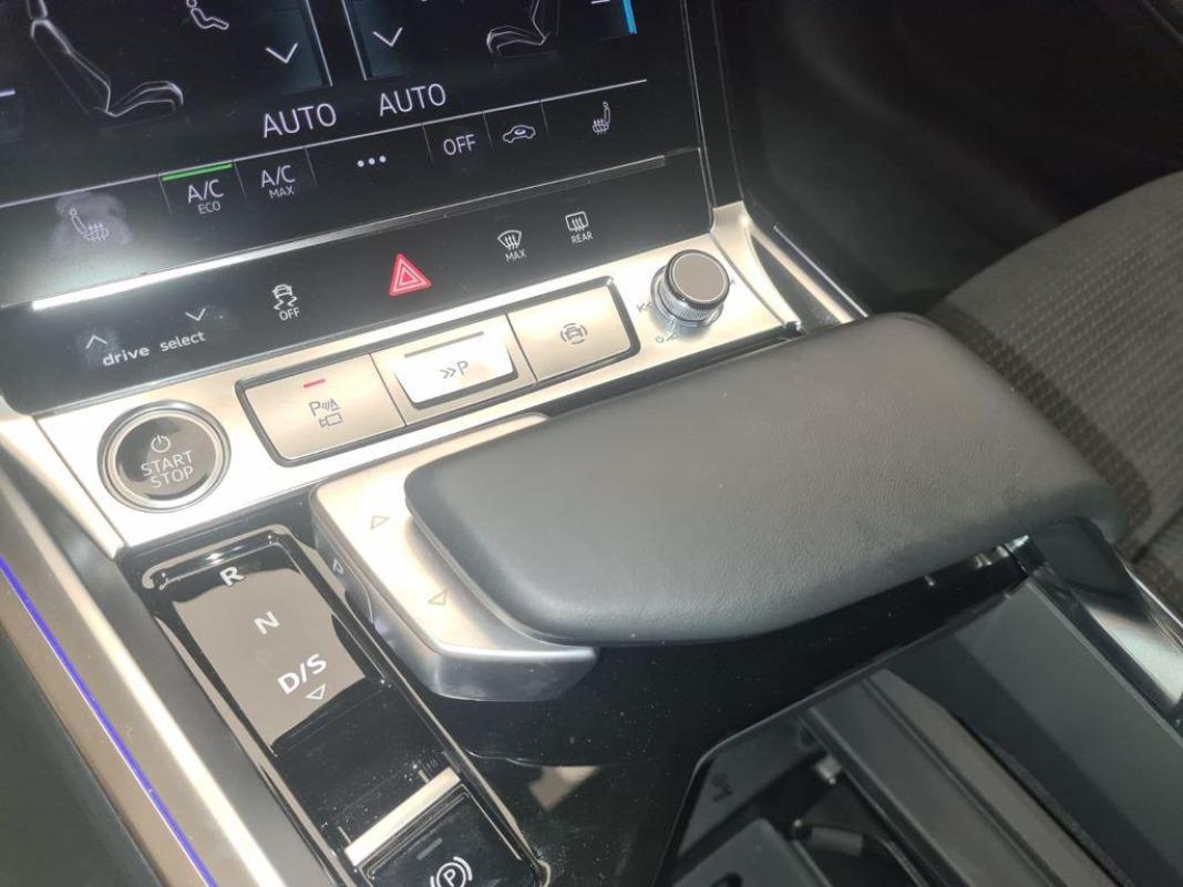 Audi Q8 E-tron Sportback S line 55 quattro 300 kW (408 CV)