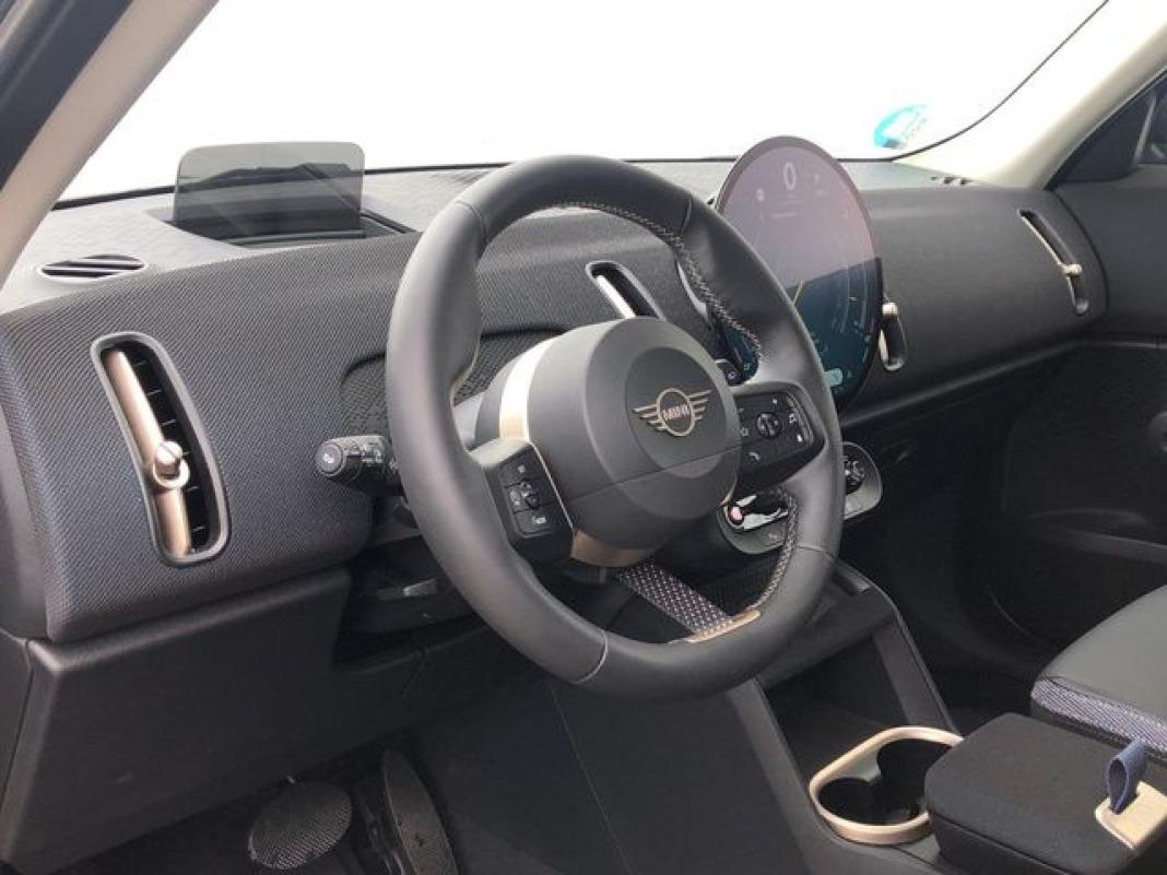 MINI Countryman D 120 kW (163 CV)