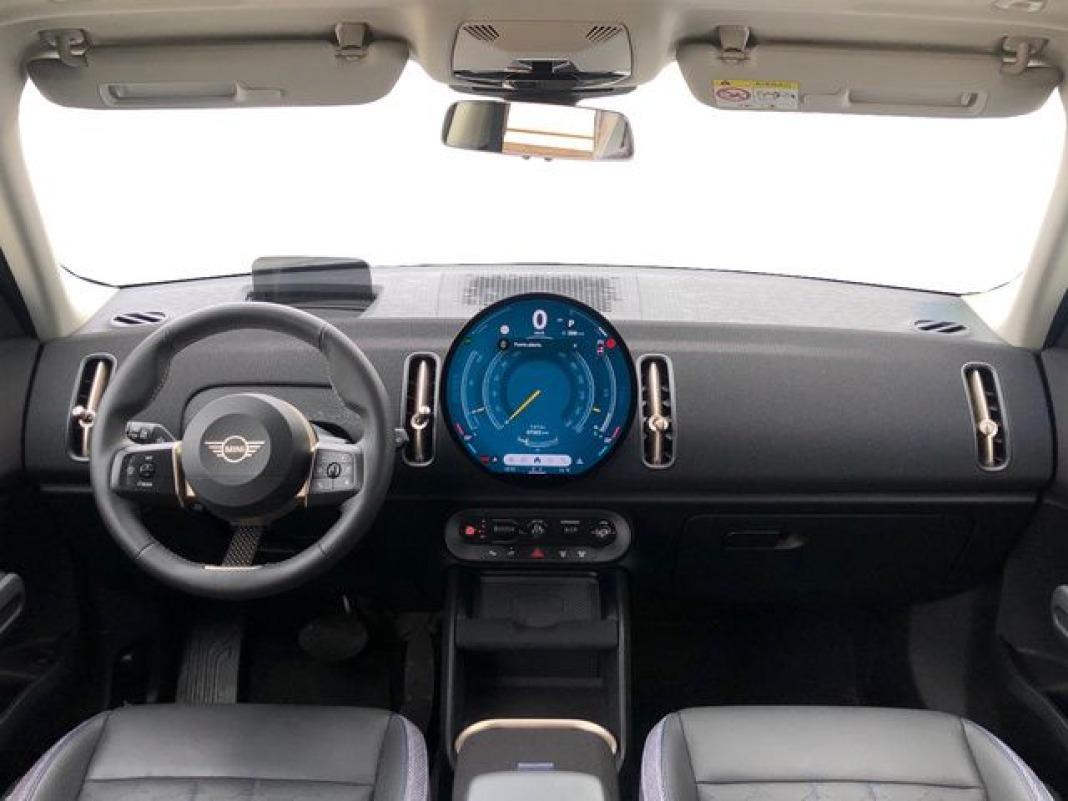 MINI Countryman D 120 kW (163 CV)