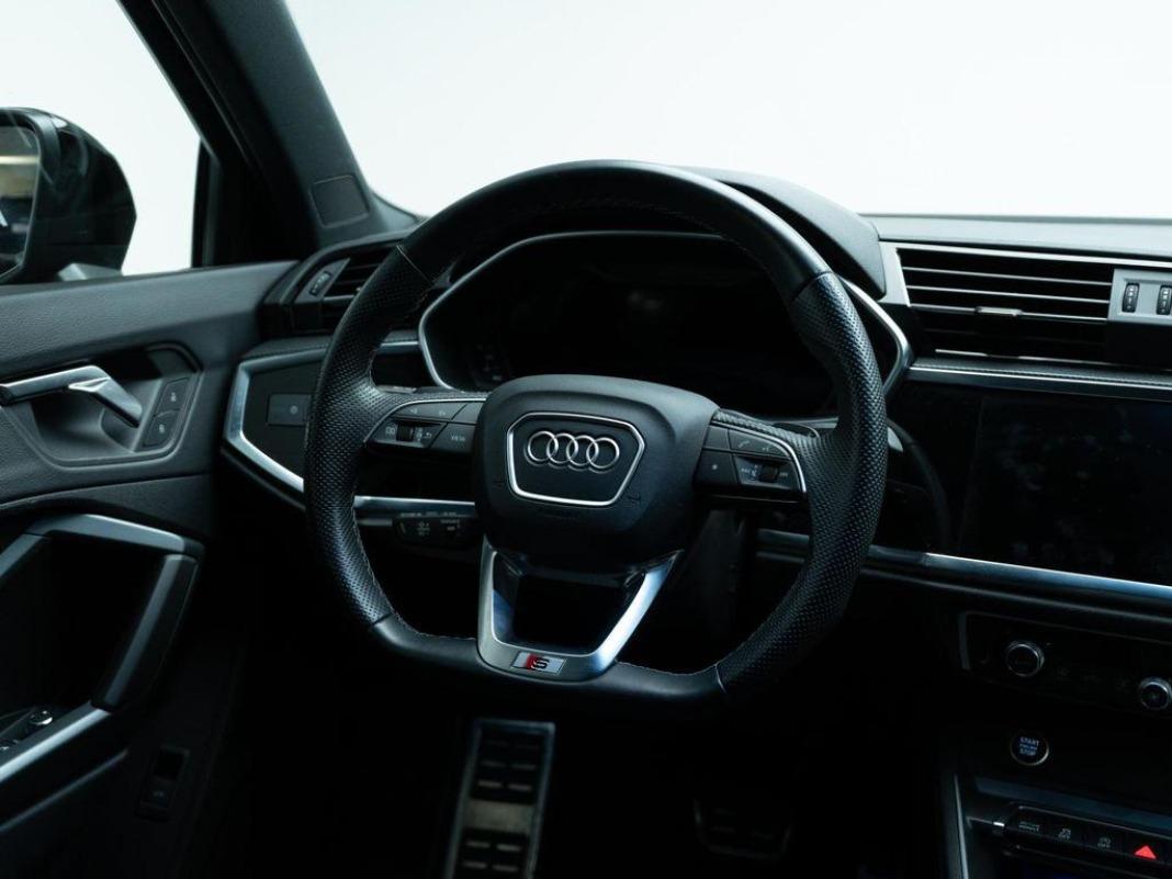 Audi Q3 Black line 35 TDI 110 kW (150 CV) S tronic
