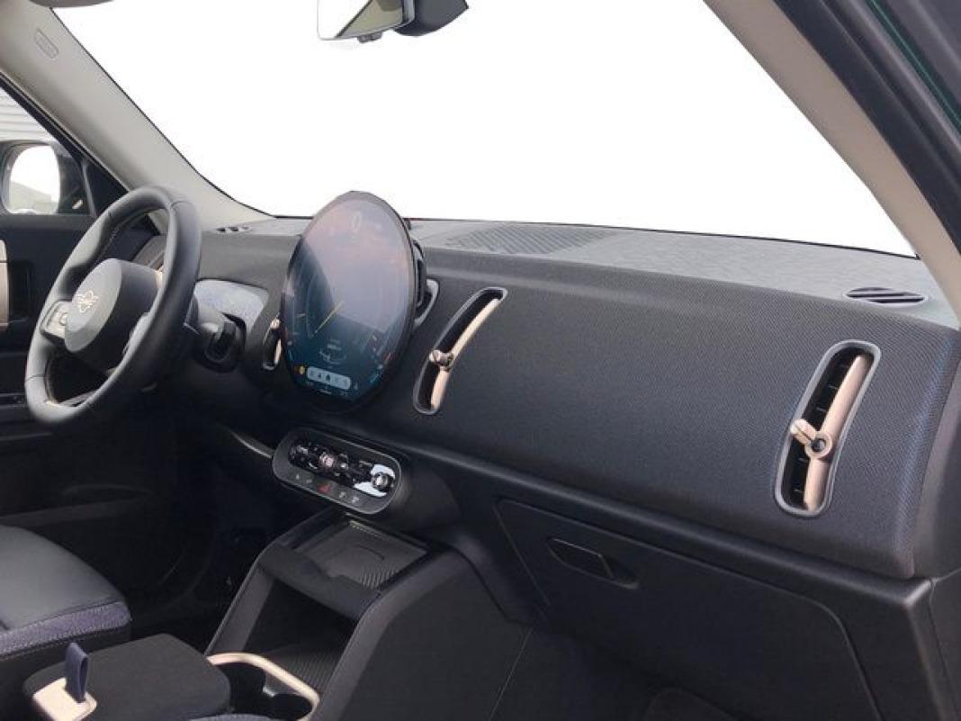 MINI Countryman D 120 kW (163 CV)