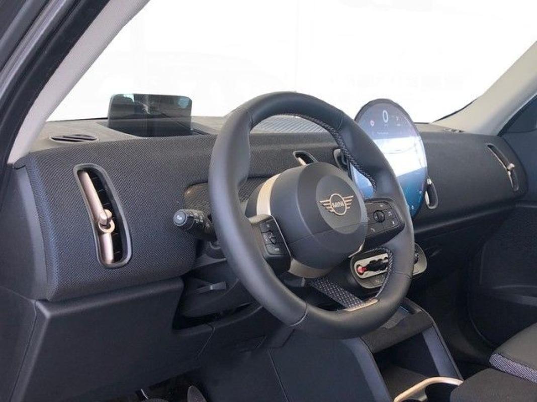 MINI Countryman D 120 kW (163 CV)