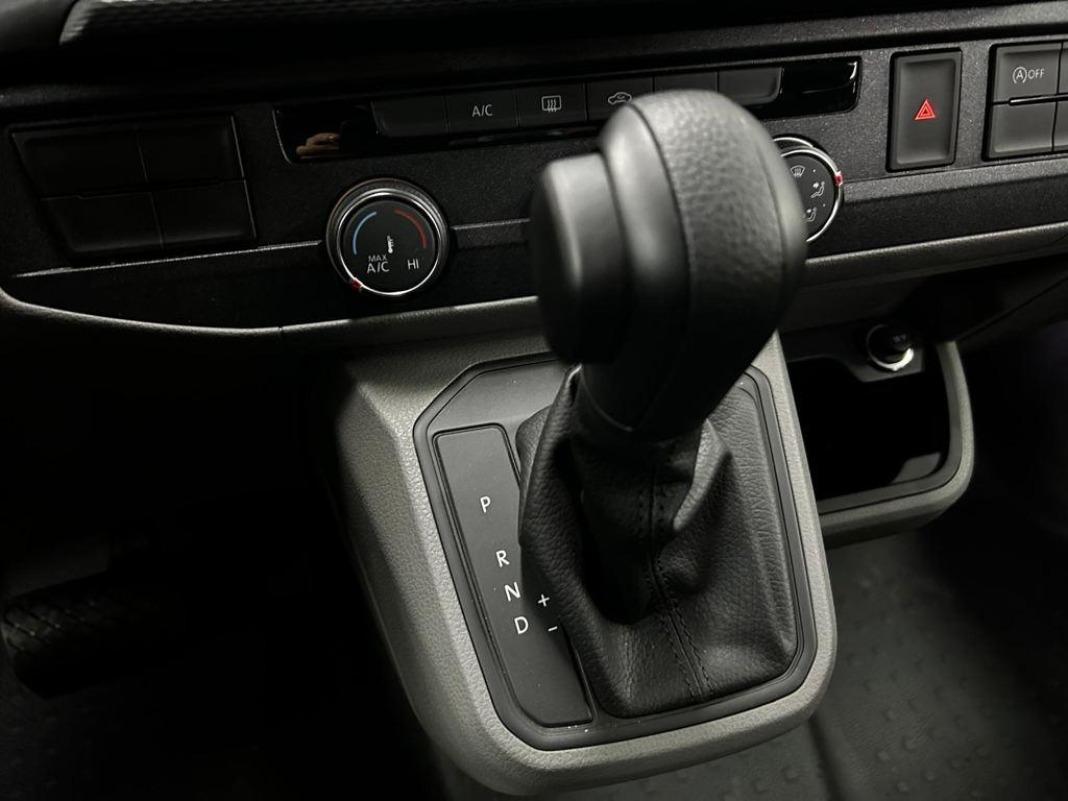 Volkswagen Transporter Kombi Batalla Corta TN 2.0 TDI BMT 110 kW (150 CV) DSG
