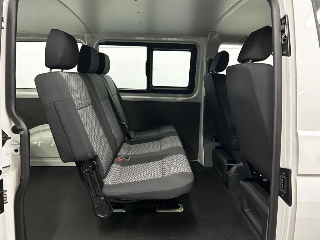 Volkswagen Transporter Kombi Batalla Corta TN 2.0 TDI BMT 110 kW (150 CV) DSG