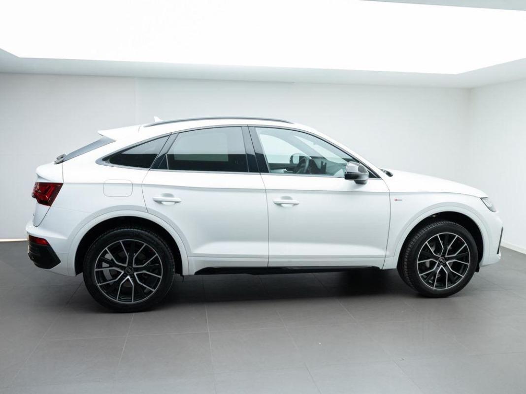 Audi Q5 Sportback Tfsie Black Line 50 TFSI e quattro-ultra 220 kW (299 CV)