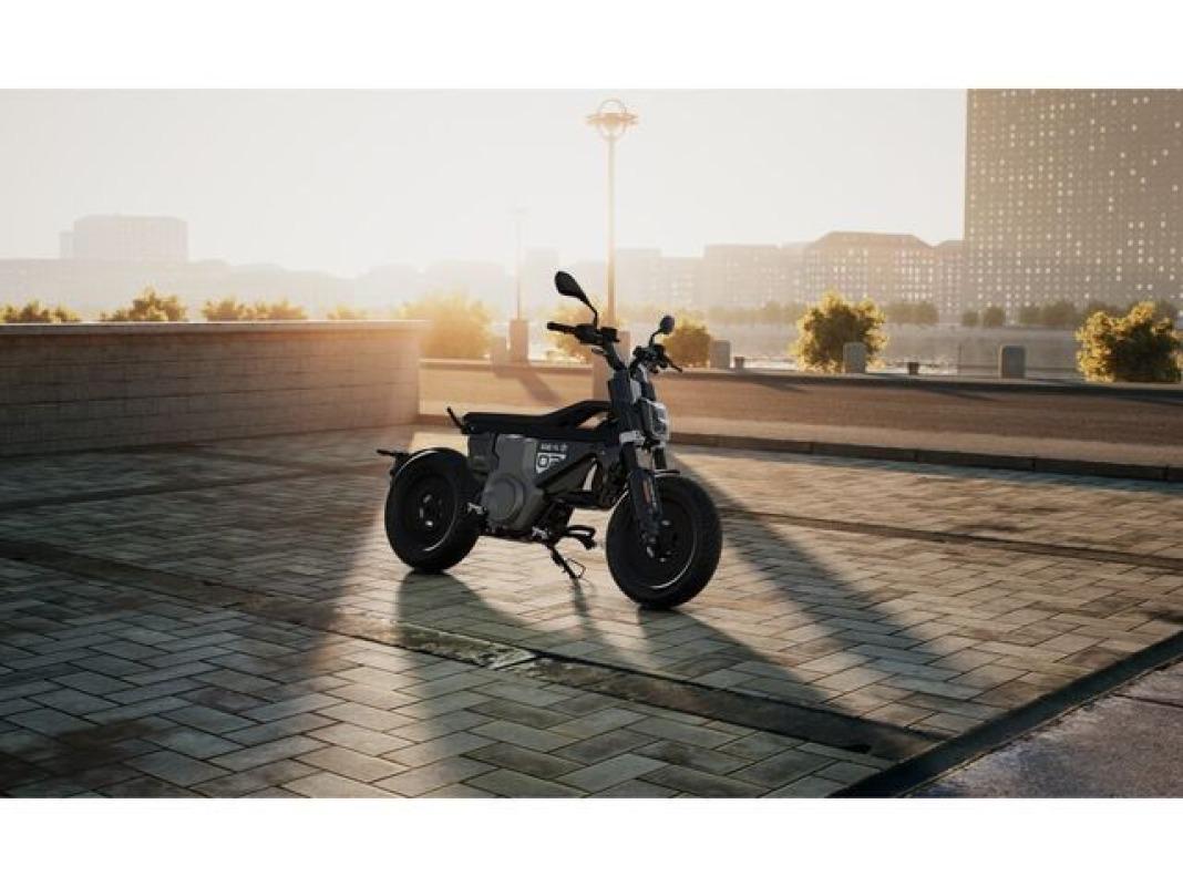 BMW Motorrad Ce 02 