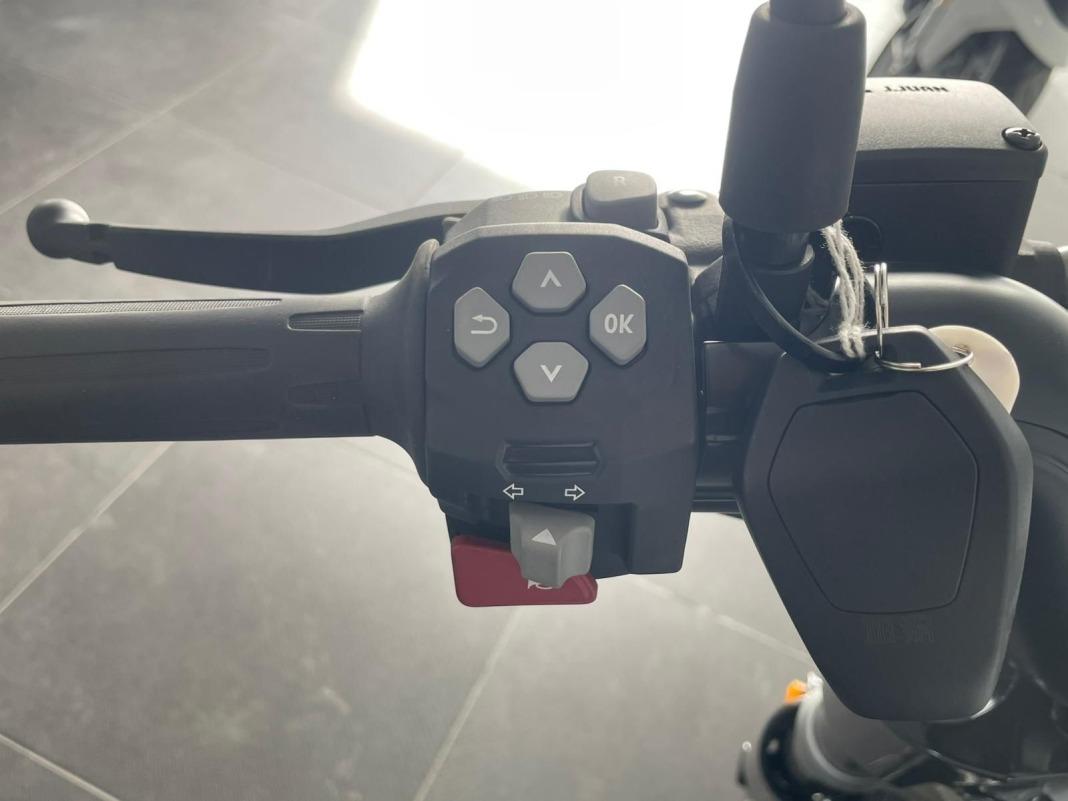 BMW Motorrad Ce 02 