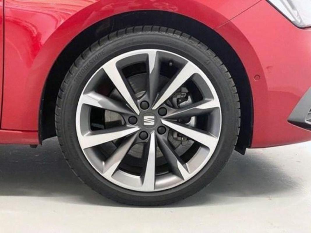 SEAT León 1.5 eTSI S&S FR Special Edition DSG 110 kW (150 CV)
