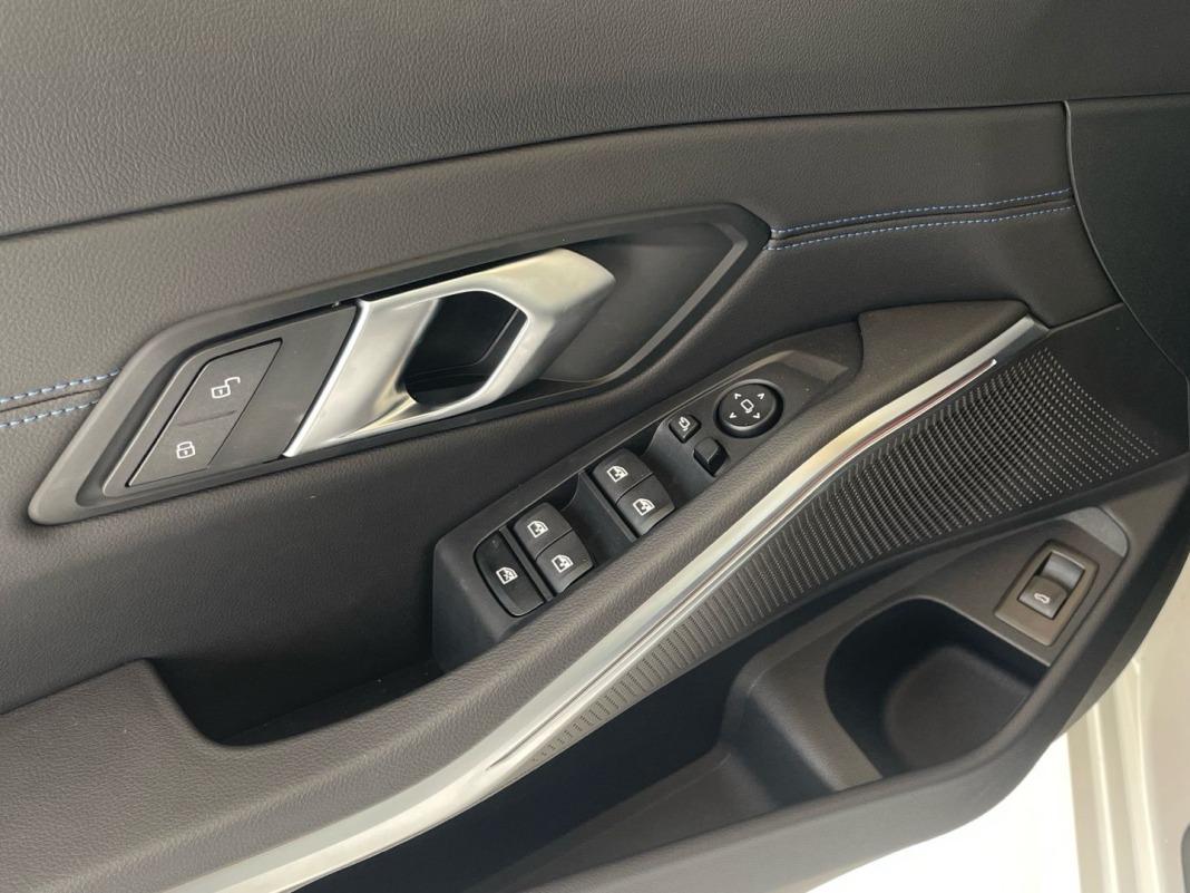 BMW Serie 3 320d Touring 140 kW (190 CV)