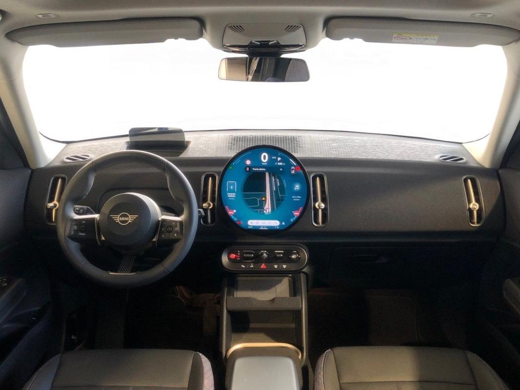 MINI Countryman D 120 kW (163 CV)