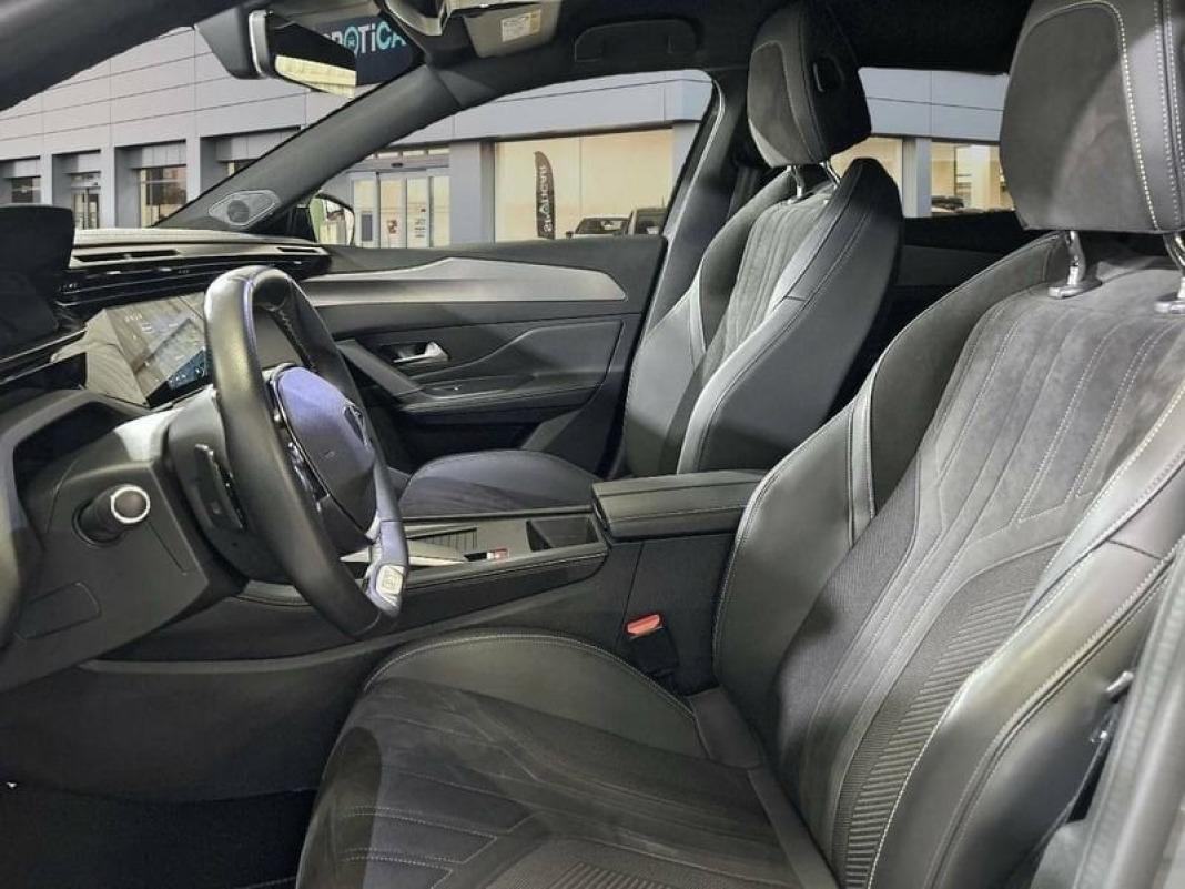 Peugeot 408 PHEV 225 e-EAT8 GT