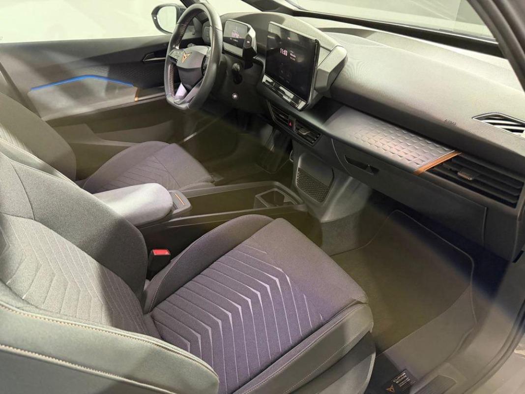 CUPRA Born 62 kWh 150 kW (204 CV)