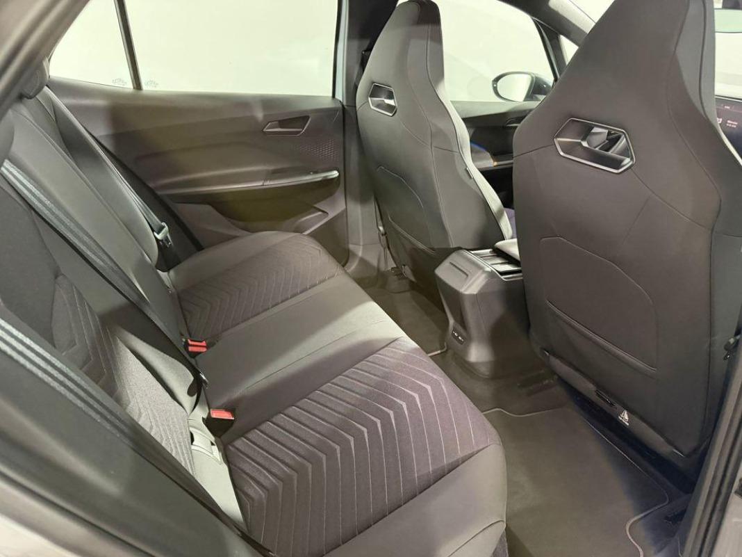 CUPRA Born 62 kWh 150 kW (204 CV)