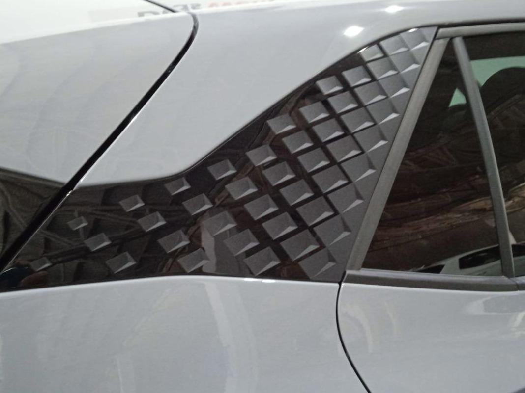 CUPRA Born 62 kWh 150 kW (204 CV)