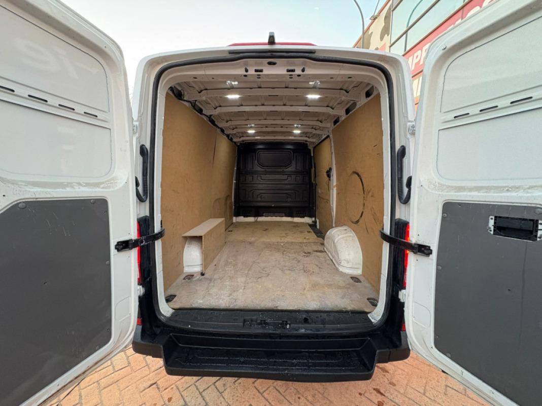 Volkswagen Crafter 35 Furgon BM TN L3H2 2.0TDI 75kW 102CV