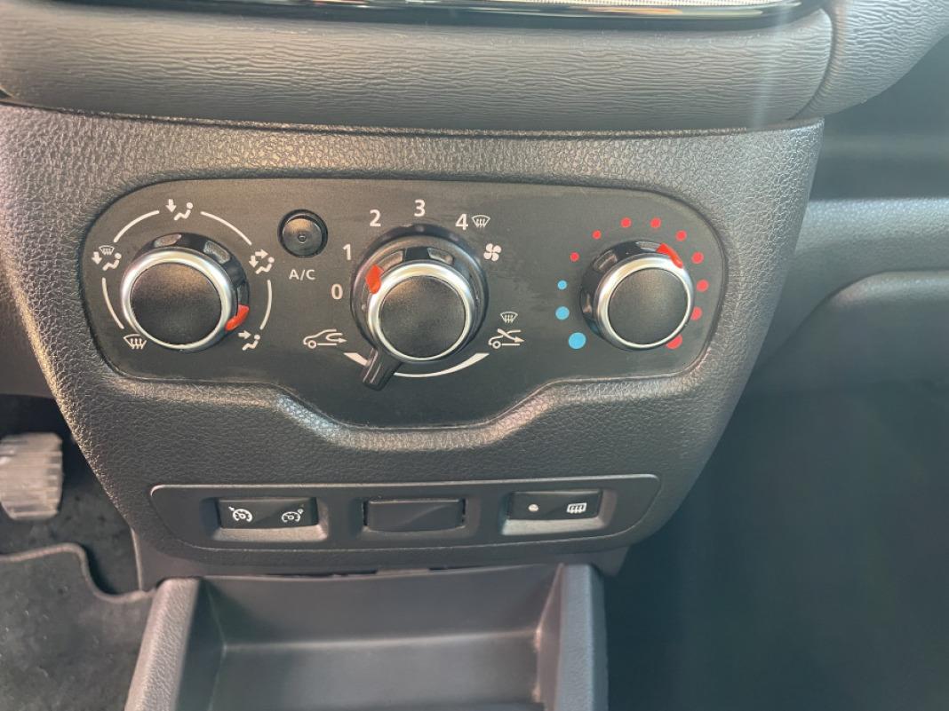 Dacia Lodgy SL Xplore Blue dCi 85kW 115CV 7Pl  18