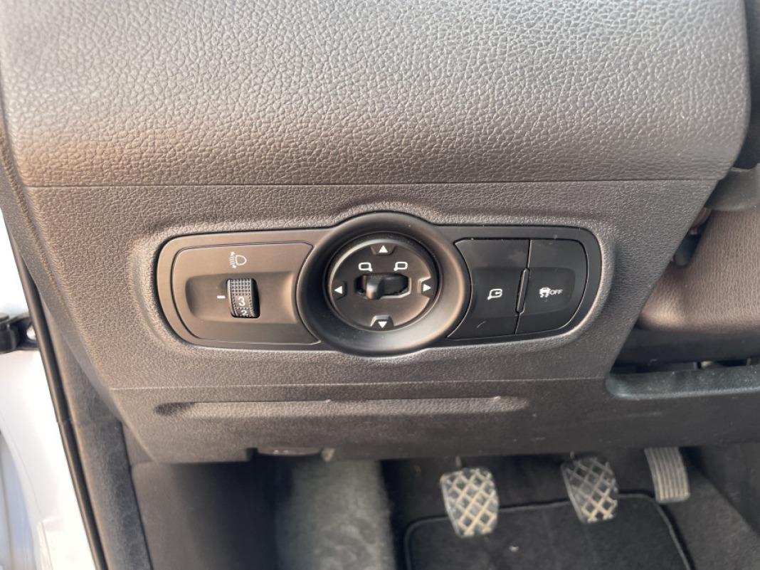 dr automobiles  4.0 1.5 115CV