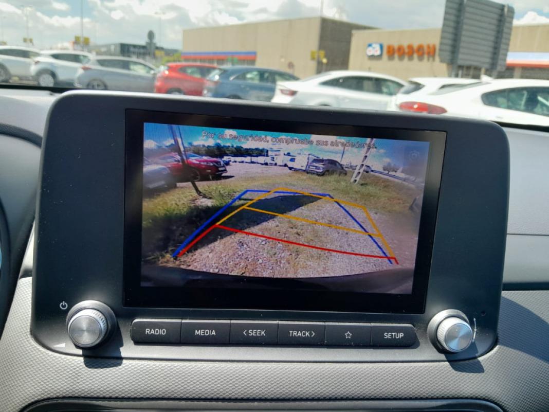 Hyundai Kona 100kW EV Maxx