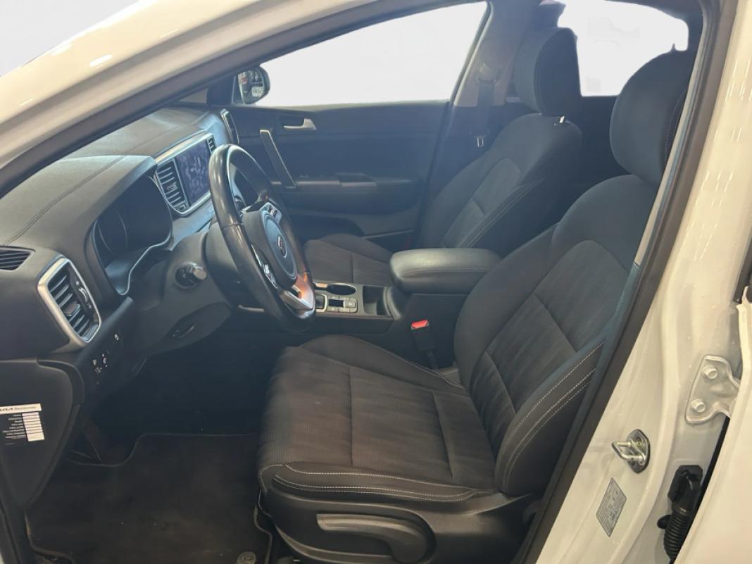 Kia Sportage 1.6 MHEV Drive 100kW 136CV 4x2